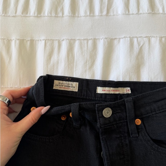 Levi’s Ribcage Straight Black High Rise Jeans Size 24 - Picture 3 of 7